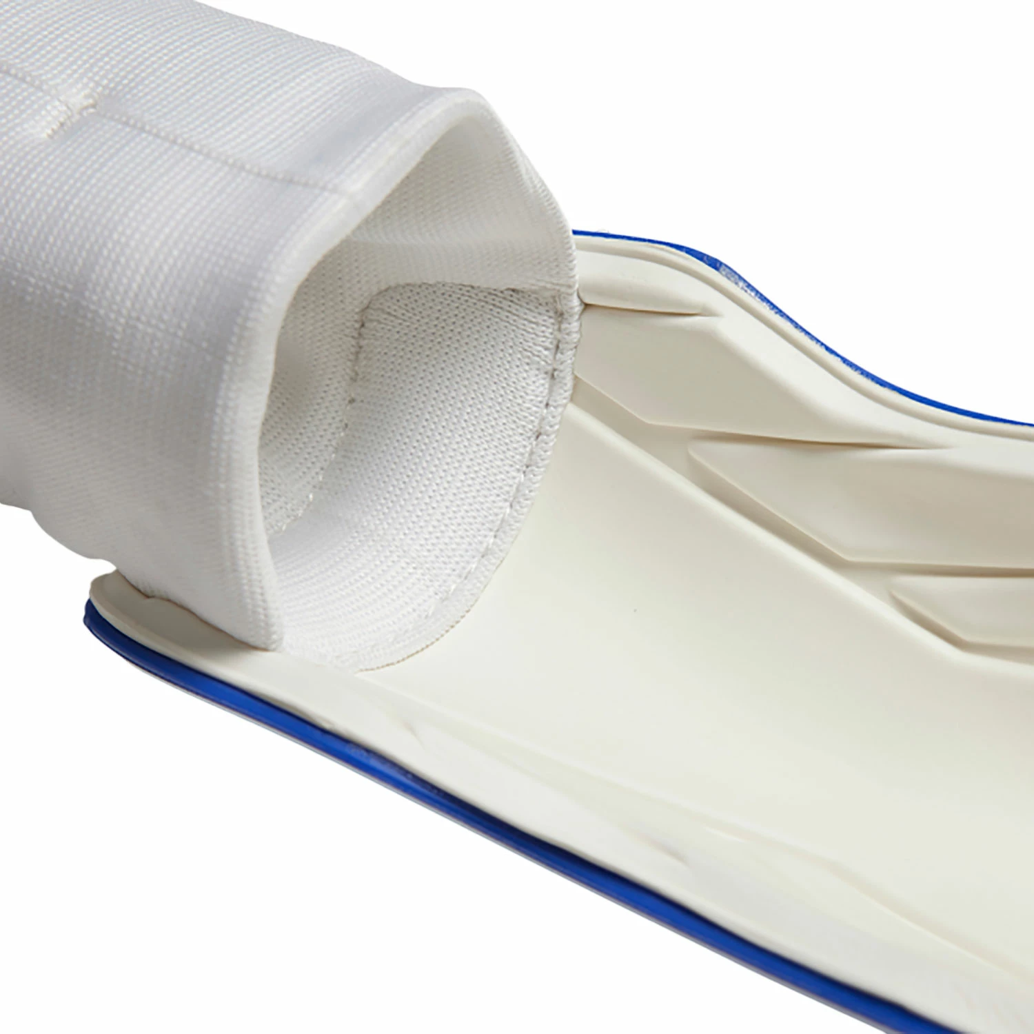 Adidas Tiro League Jr. Shin Guards - Image 3